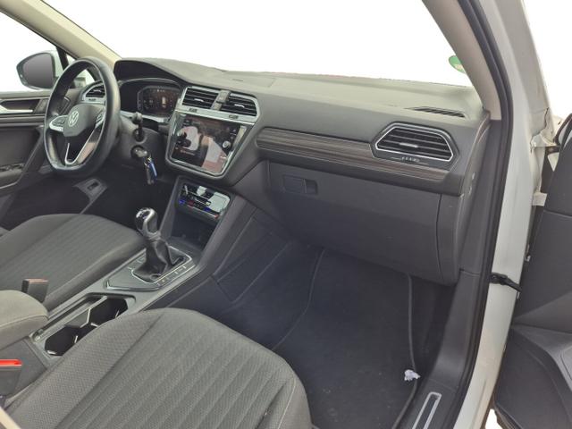 Volkswagen Tiguan Allspace LIFE 1.5 TSI 150 LED Nav PDC 