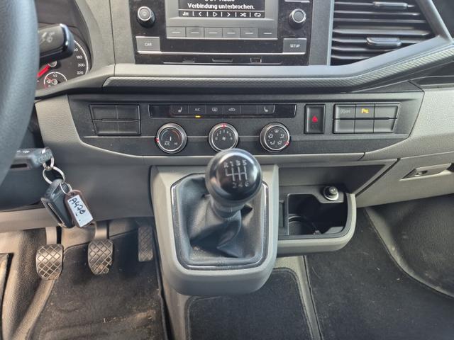 Volkswagen Transporter 6.1 150 Kombi L1H1 8S PDC 