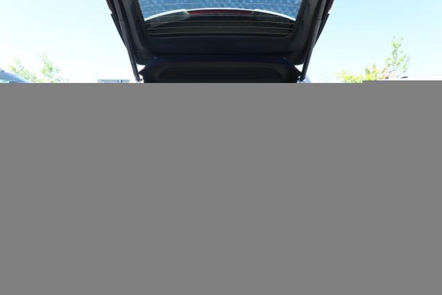 Nissan Qashqai Tekna Pano HUD el.Heckk Keyl PrivG ACC 