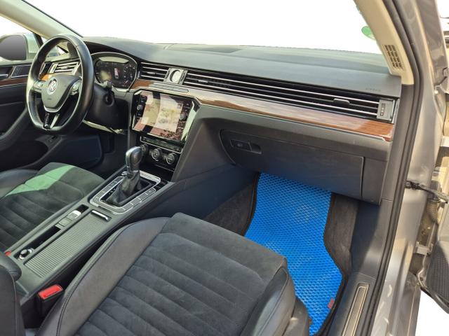 Volkswagen Passat Variant Highline 2.0 TDI 4Motion BMT LED 
