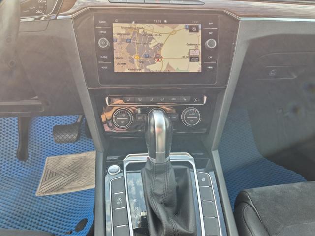 Volkswagen Passat Variant Highline 2.0 TDI 4Motion BMT LED 