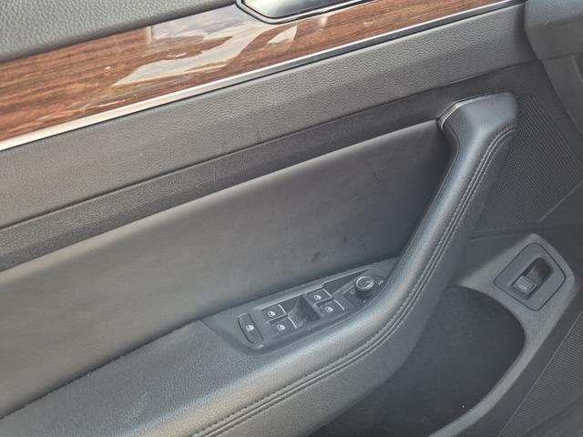 Volkswagen Passat Variant Highline 2.0 TDI 4Motion BMT LED 