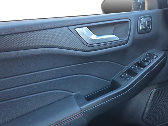 Kuga ST-Line X 2.5 Duratec PHEV Matrix Nav HUD 