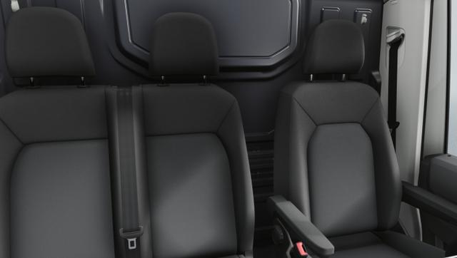 Volkswagen Crafter 35 AT8 L3H3 3S AHK Seitenverkl Kam Temp 