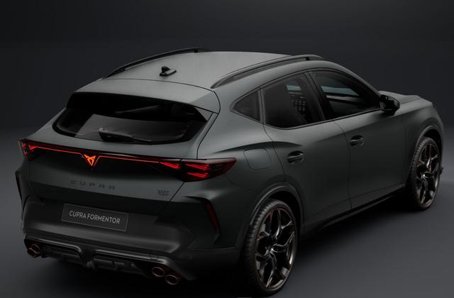 Cupra Formentor VZ5 Leder Topview Matrix Sennheiser 