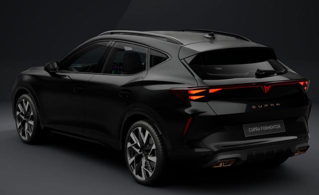 Cupra Formentor e-HYBRID 19" EdgeP Kam eHk Keyless Amb 