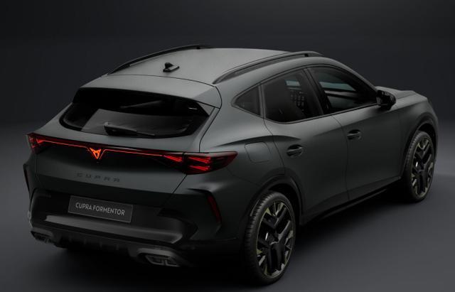 Cupra Formentor Tribe Edition e-HYBRID Matrix DCC IPA 