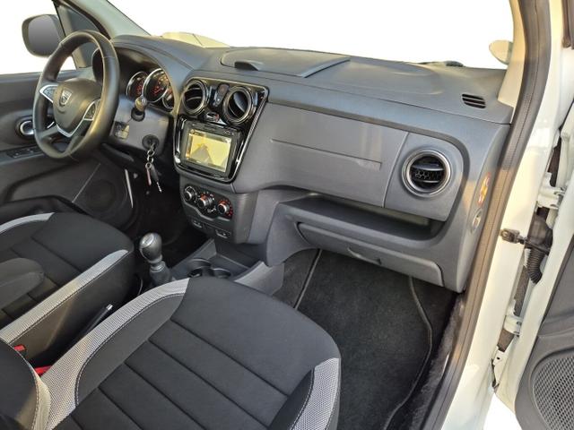 Dacia Lodgy Stepway 1.5 dCi 115 7S Nav PDC Kam SHZ 16Z 
