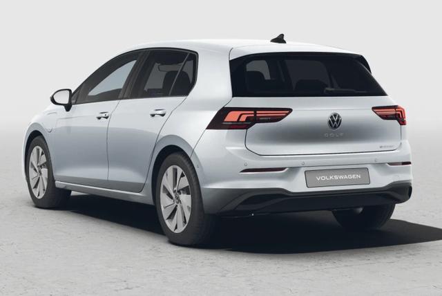 Volkswagen Golf PHEV KeyL SHZ ParkAssPro LM17 KAM PrivG ACC 