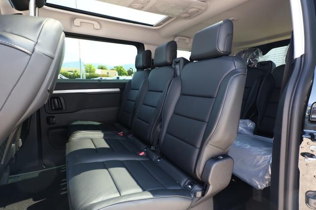 SpaceTourer MAX XL Pano AHK Nav Leder Kam Keyl 