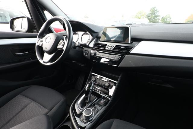 BMW 2er Gran Tourer Advantage 220i Nav PDC SHZ Kam LM17Z 