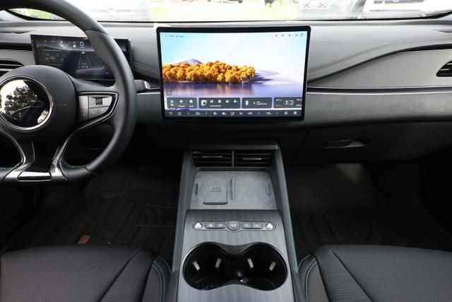 Seal 6 Comfort Touring DM-i 100kmReichw Pano 360 