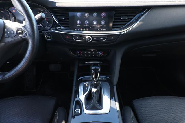 Opel Insignia Country Tour Business INNOVATION 1.6 CDTI 136 Aut. 
