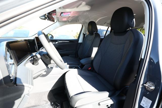 Volkswagen Tiguan DSG LED+ IQ.DRIVE SHZ 5JGar. Keyl 17Z ACC 