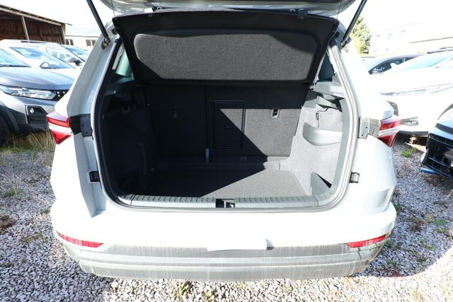 Skoda Karoq Selection DSG Selec AHK ACC Kam SideA SHZv/h Kessy 