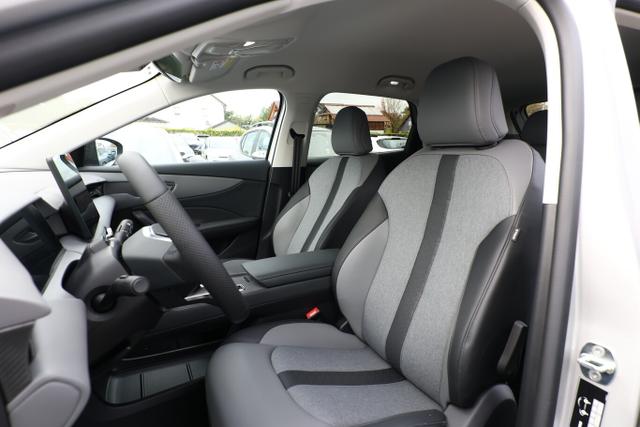 MG S5 EV Luxury 64kWh ACC SHZ 360Kam Nav eHK TotW 18Z 