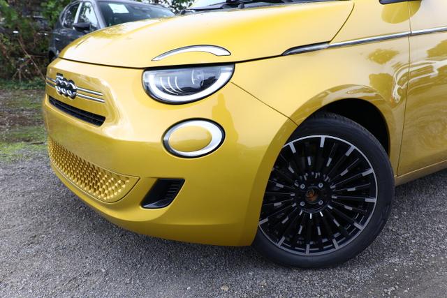 Fiat 500C 500 Cabrio La Prima Nav Keyl SHZ 17Z Kam LED Car 