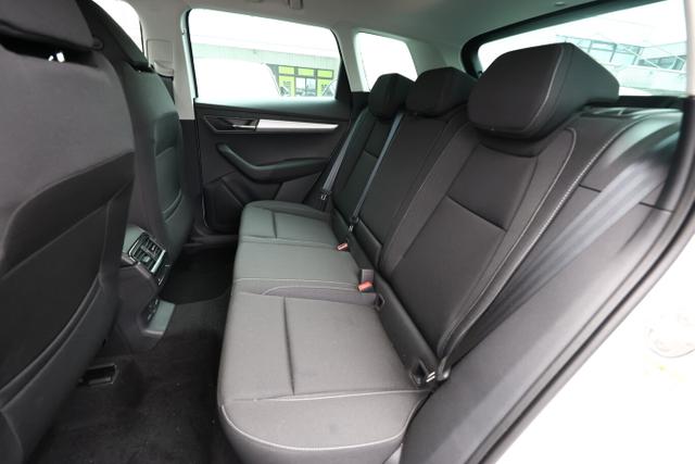 Skoda Karoq Selection DSG Selec AHK ACC Kam SideA SHZv/h Kessy 