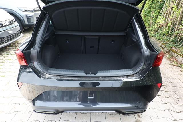 Cupra Leon DSG Tribe Edition Pano EdgeP MemoryS SHZ 19 