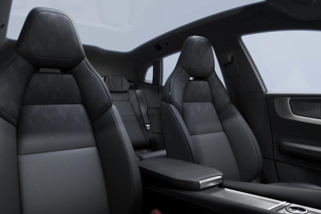 Polestar 4 Coup&eacute; Long Range Coupe Nappa PrimeP Pano 