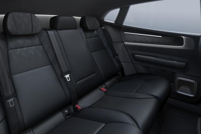Polestar 4 Coup&eacute; Long Range Coupe Nappa PrimeP Pano 
