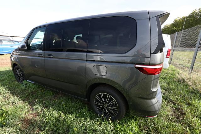 Volkswagen T7 Multivan LIFE DSG 7S Pano 17"LM VisAVis Keyl ACC 