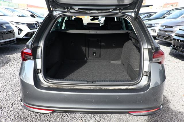 Skoda Octavia Combi Selection DSG Selec Gar.5J ACC el.Heck Kessy 