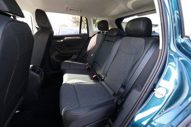 Volkswagen Tiguan DSG LED+ IQ.DRIVE SHZ 5JGar. Keyl 17Z ACC 