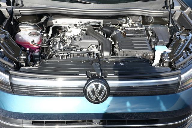 Volkswagen Tiguan DSG LED+ IQ.DRIVE SHZ 5JGar. Keyl 17Z ACC 