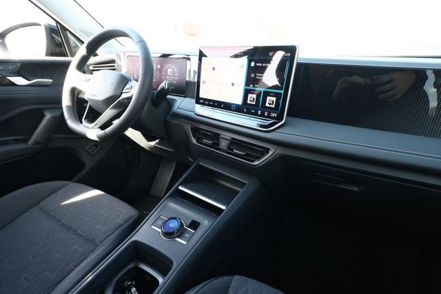 Volkswagen Tiguan DSG LED+ Nav 5JGar IQ.DRIVE SHZ Keyl ACC 