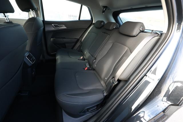 Sportage AWD ACC SHZ LED Nav AC(2Zone) Kam Keyl 