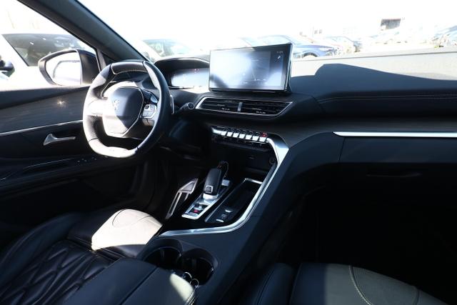 Peugeot 5008 GT 1.2 PureTech 130 Aut. 7-S Pano Nav eHk 