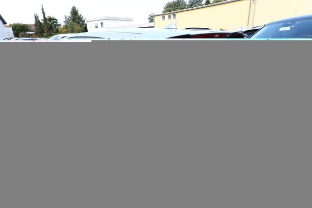 Kia K4 MT SHZ ACC Nav LED Kam Keyl 2xPDC LM16 CarPl 