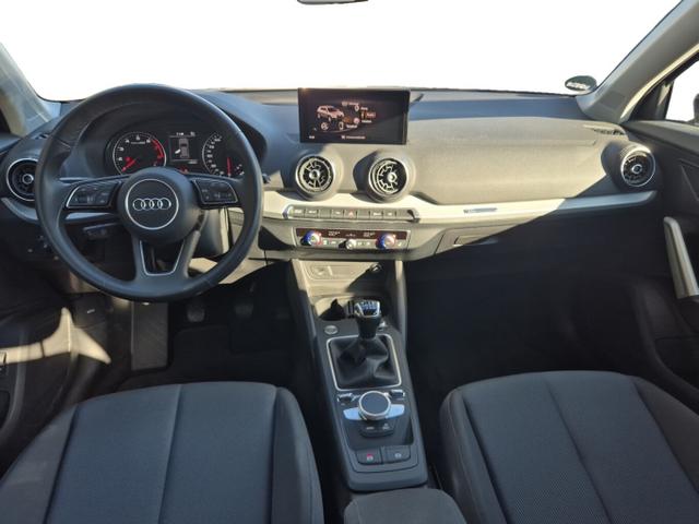 Audi Q2 35 1.5 TFSI basis LED KlimaKomfortP Kam PDC 