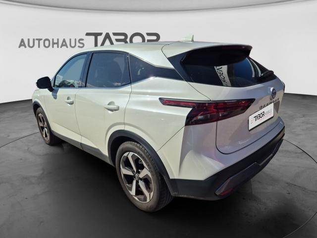Nissan Qashqai N-CONNECTA 1.3 DIG-T 158 MHEV CVT Nav 