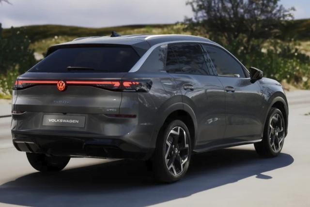 Volkswagen T-Roc R-Line AHK EasyO ParkAss+ SHZ LM18Z Keyl 