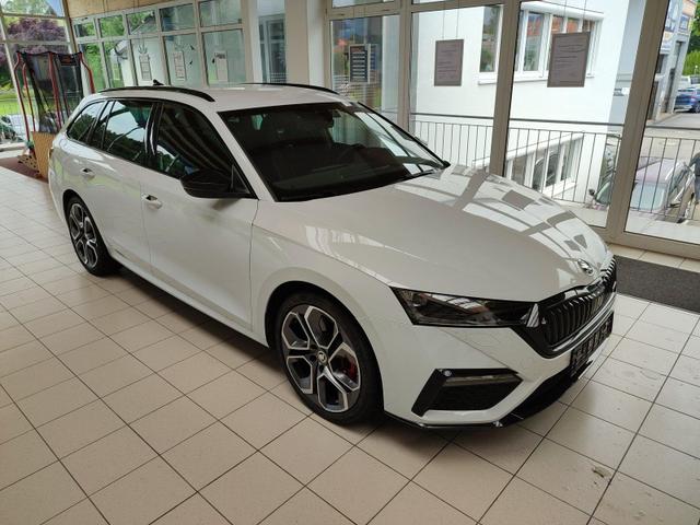 Skoda Octavia Combi - RS 2.0 TSI, Matrix, DAB, Navi