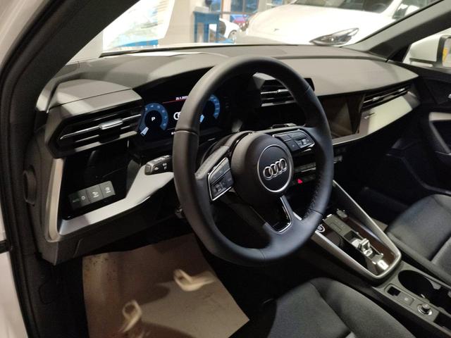 Audi A3 Sportback 35 TFSI S line S-Tronic S-LINE, MMI plus, virtual, sofort 