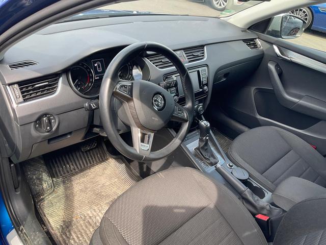 Gebrauchtfahrzeug Skoda Octavia Combi - Scout 4x4 2.0 TDI DSG 4x4, Xenon, Navi, Sitzheizung