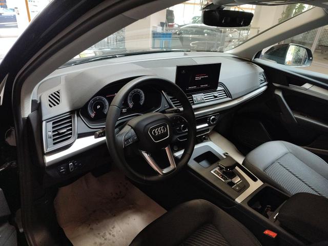Audi Q5 40 TDI quattro basis S-Tronic, Matrix, virtual, MMIplus 