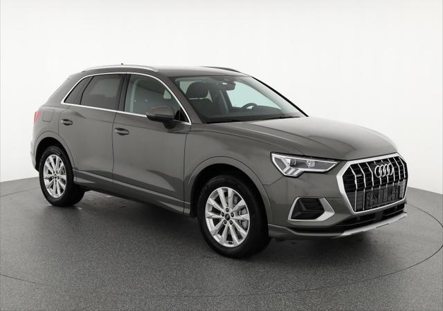 Audi Q3 - 40 TDI quattro advanced qu S-Tronic, AHK, ACC, Navi, Kamera, el. Klappe