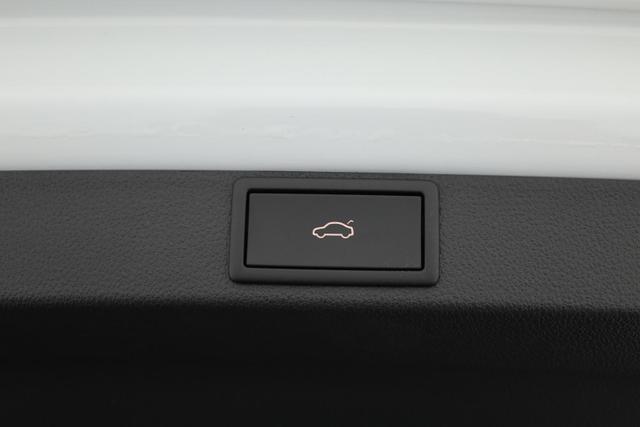 Skoda Octavia Combi Sportline 4x4 IV 2.0 TSI DSG Sportline, Matrix, Side, 5-J Garantie 