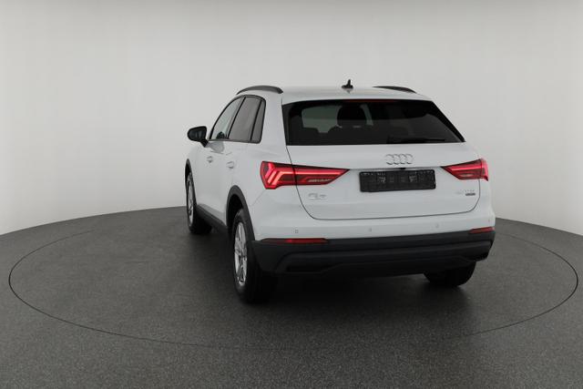 Audi Q3 40 TFSI quattro basis S-Tronic, Side, Kamera, MMI plus, 5-J Garantie 
