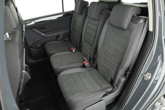 Volkswagen Touran Highline BMT/Start-Stopp 1.5 TSI Highline, 7-Sitzer, AHK, Navi, Side, virtual 