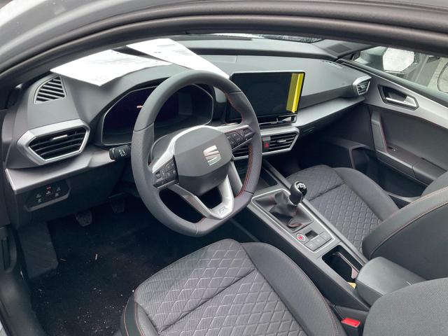 Seat Leon Sportstourer ST - FR 1.5 TSI FR, Navi, Voll-LED, Kamera, 5 J.-Garantie