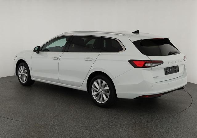 Skoda Superb Combi 1.5 TSI mHEV 110kW Selection DSG Selection, neues Modell, AHK, Navi, Kamera, Ladeboden 