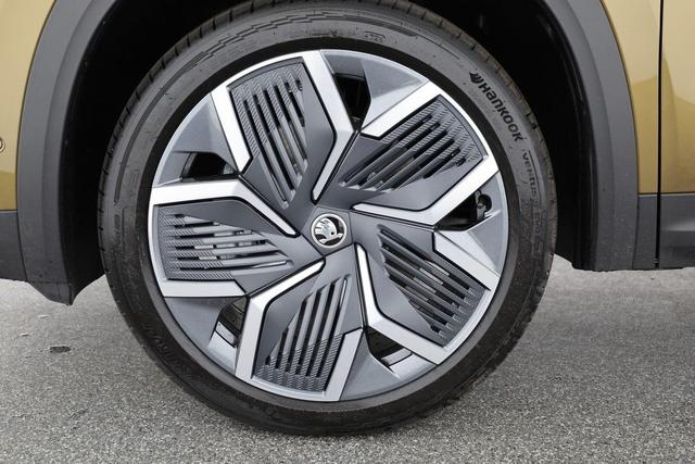 Skoda Kodiaq 2.0 TDI 142 kW 4x4 Selection DSG Selection, HUD, Standheizung, AHK, Leder, 20-Zoll, Pano 