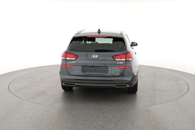 Hyundai i30 Kombi Smart 1.5 T-GDI DCT Smart, LED, Kamera, Winter 
