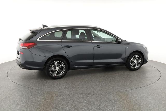 Hyundai i30 Kombi Smart 1.5 T-GDI DCT Smart, LED, Kamera, Winter 