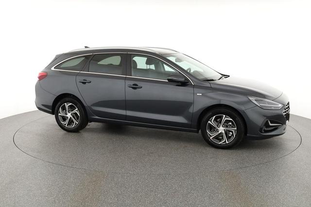 Hyundai i30 Kombi Smart 1.5 T-GDI DCT Smart, LED, Kamera, Winter 
